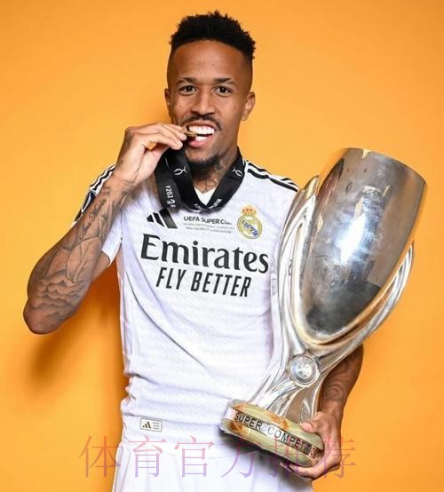 皇马19年时计划签德里赫特 但首席球探更看好米利唐 皇马19年时计划签德里赫特 但首席球探更看好米利唐